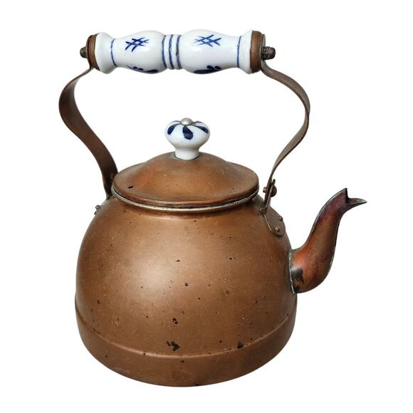 Vintage Copper and Ceramic Handle Tea Kettle Pot Primitive Boho Decor - Picture 1 of 12